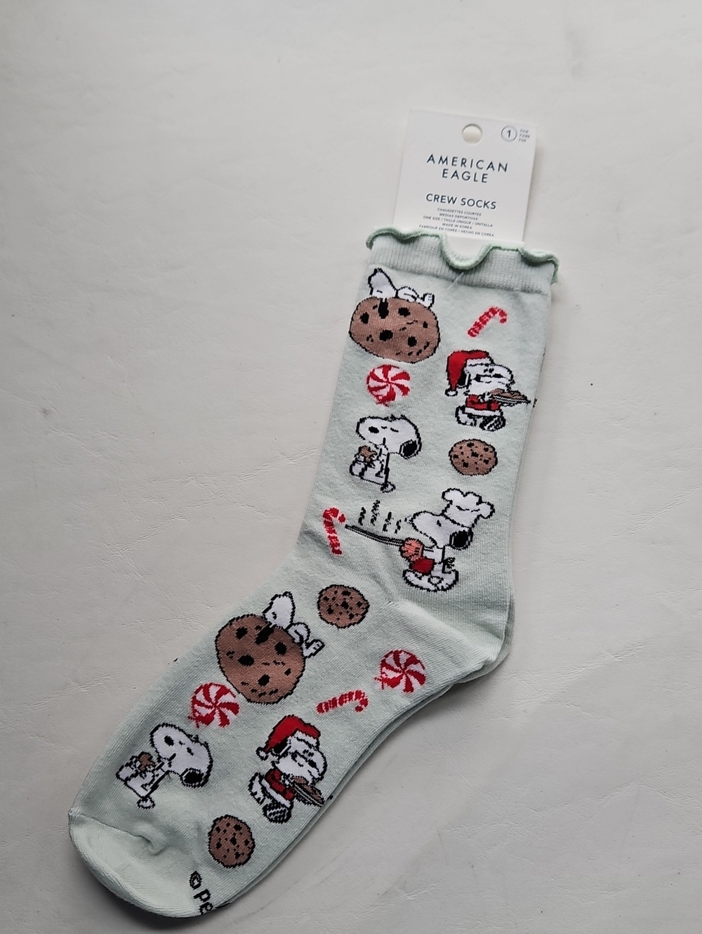 American Eagle  Holiday Snoopy Crew Socks